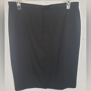 Liz Baker Black Knee Length Skirt Sz 16